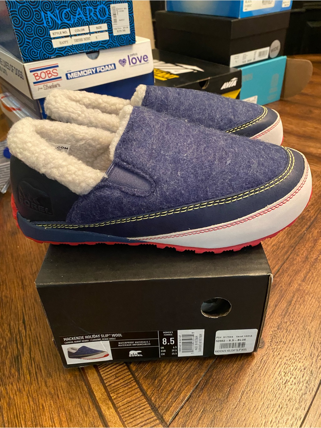 Sorel Navy Wool Slip-On Slippers With Pink Sole